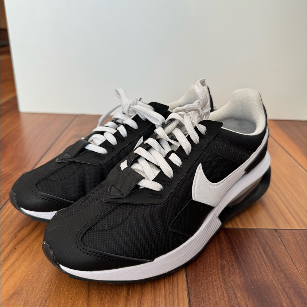 Nike Air Max Pre Day - Women’s US 7.5 / UK 5 / EU 38.5